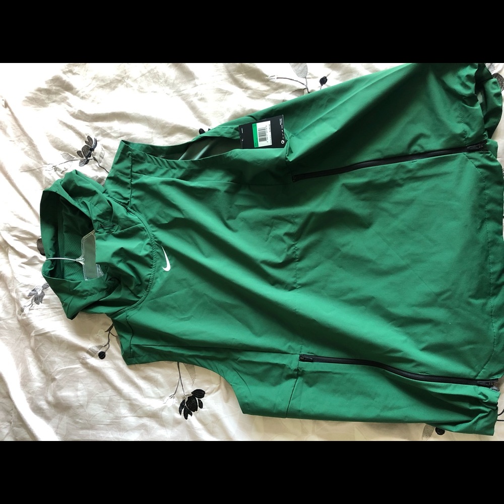 Nike Dri-Fit Sleeveless Jacket